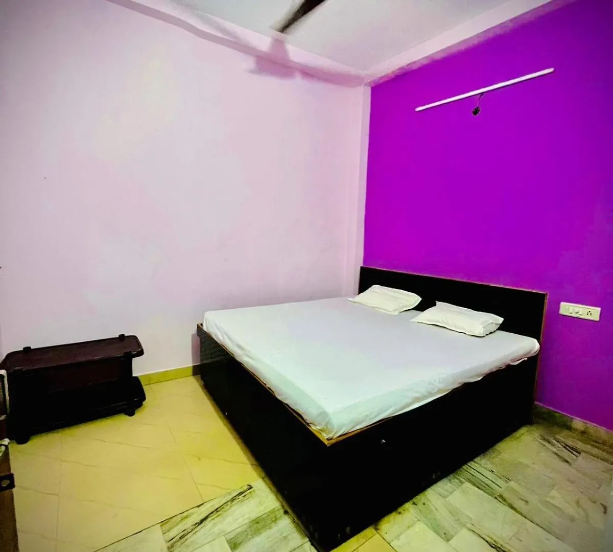 Hotel Sharad Varanasi